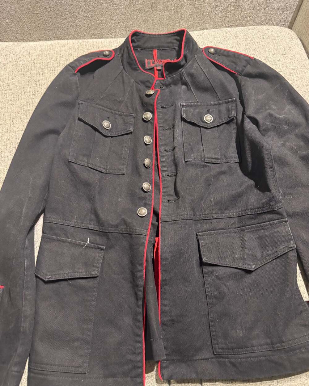 Tripp NYC Men's Black Gothic Military General Jacket with Red Trim - Picture 2 of 8